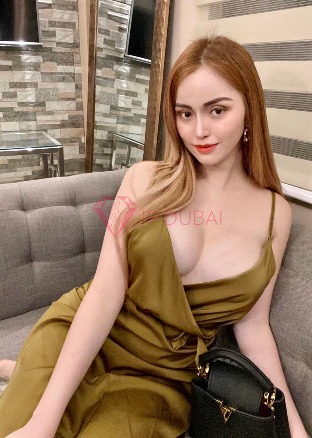 Hana, 26, Asian, in Sports City, Dubai, from AED 1,300 an hour, speaks English, 169 cm — photo 4 of 7