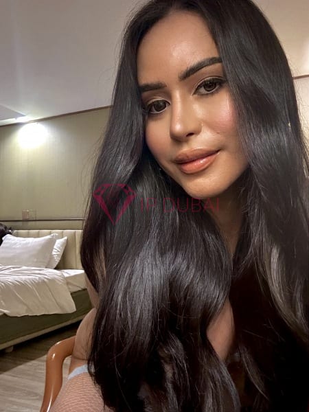 Rina, 23, Asian, in Palm Jumeirah, Dubai, from AED 2,950 an hour, speaks Chinese and English — photo 11 of 44