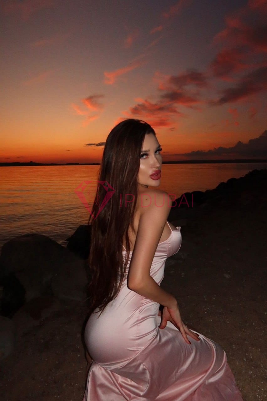 Zinaida, 22, Russian, in TECOM, Dubai, from AED 1,600 an hour, speaks Russian and English — photo 4 of 10
