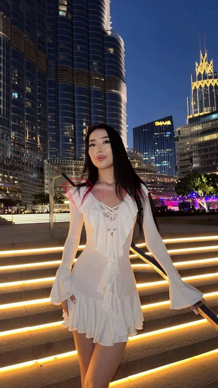Asem, 21, Kazakh, in JVC, Dubai, from AED 1,000 an hour, speaks Russian and English — photo 4 of 10