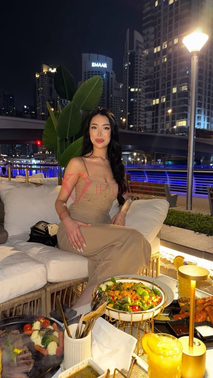 Asem, 21, Kazakh, in JVC, Dubai, from AED 1,000 an hour, speaks Russian and English — photo 7 of 10