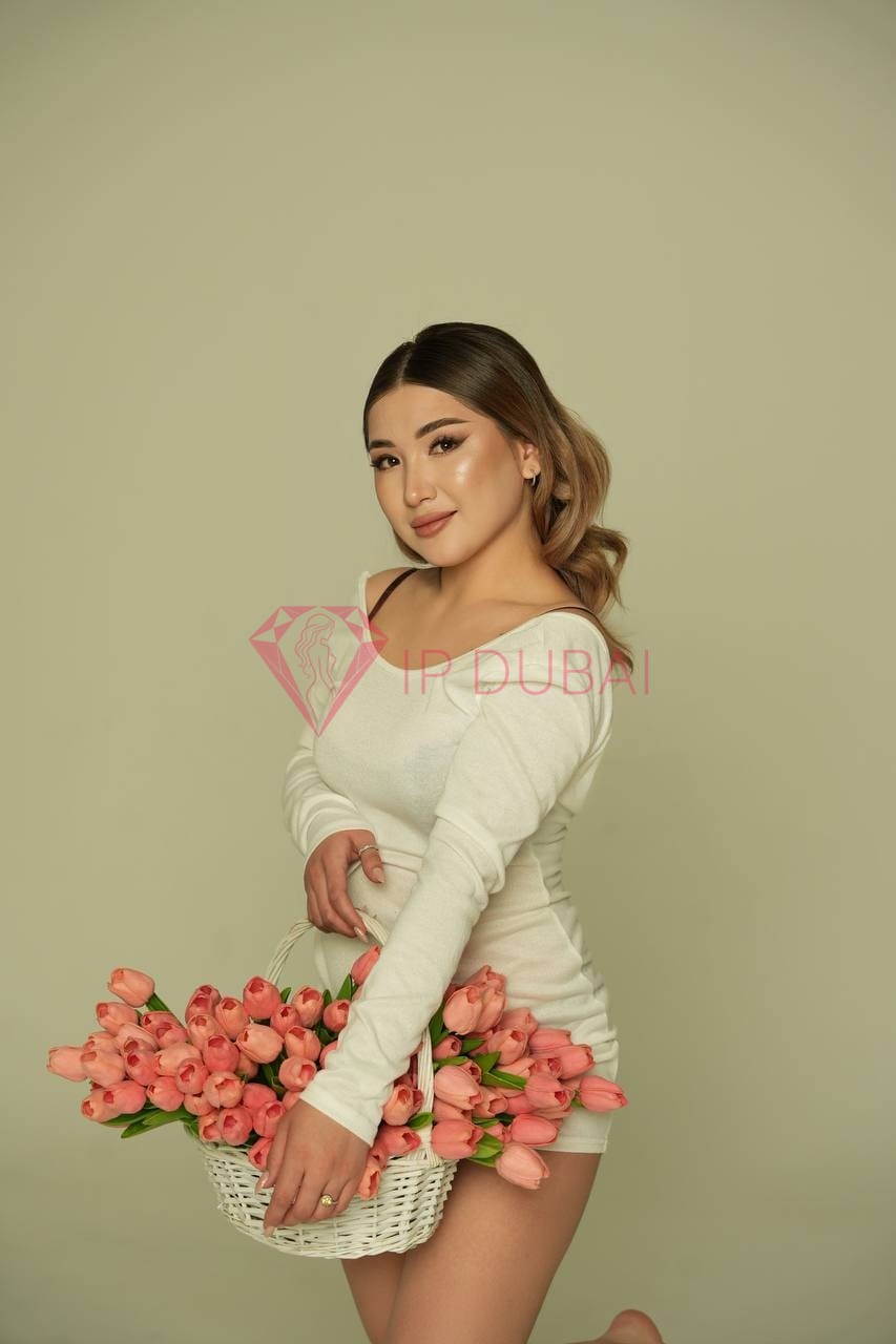 Rayhon, 24, Kazakh, in Satwa, Dubai, from AED 1,000 an hour, speaks Russian and English — photo 5 of 10