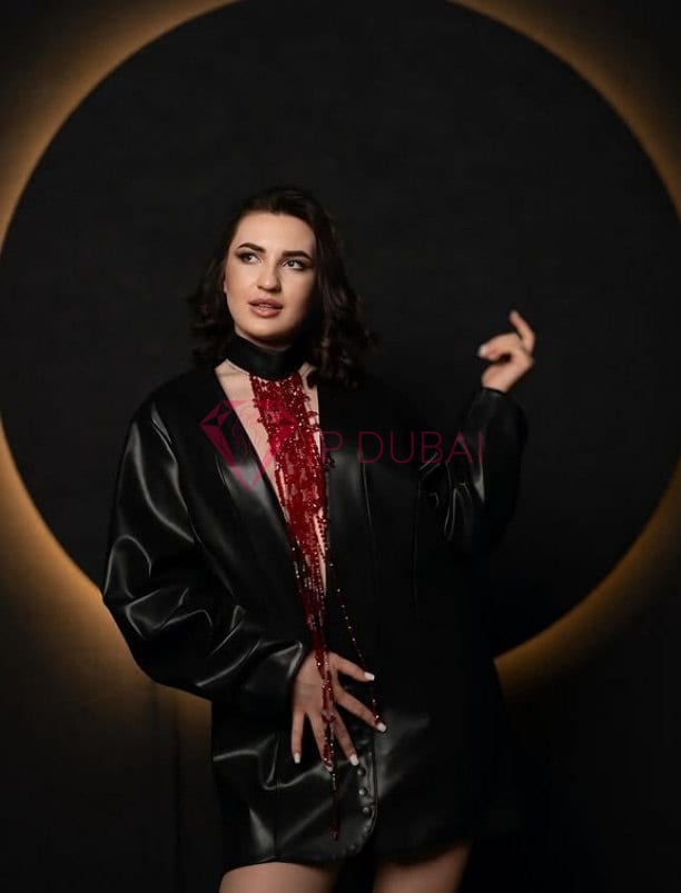 Bianka, 22, in International City, Dubai, from AED 1,000 an hour, speaks English and French — photo 10 of 10
