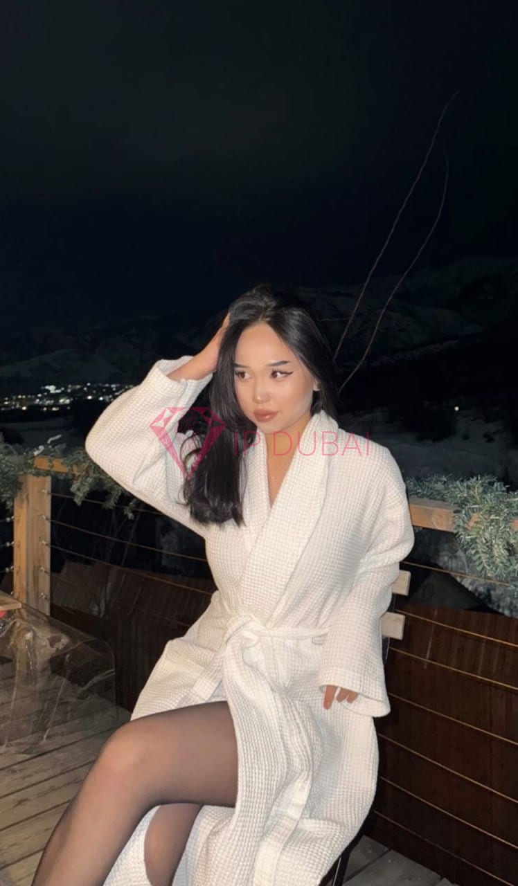 Gulnara, 19, Kazakh, in Satwa, Dubai, from AED 1,000 an hour, speaks Russian and English — photo 4 of 10