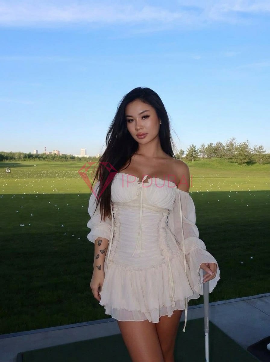 Balzhan, 19, Kazakh, in Downtown, hourly rate from AED 800, incall and outcall, speaks Russian and English