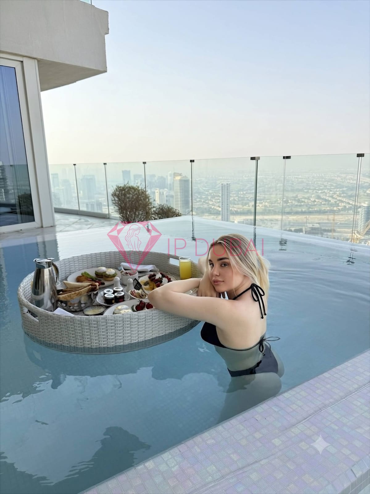 Bella, 24, Russian, in Palm Jumeirah, Dubai, from AED 1,000 an hour, speaks Russian and English — photo 10 of 10