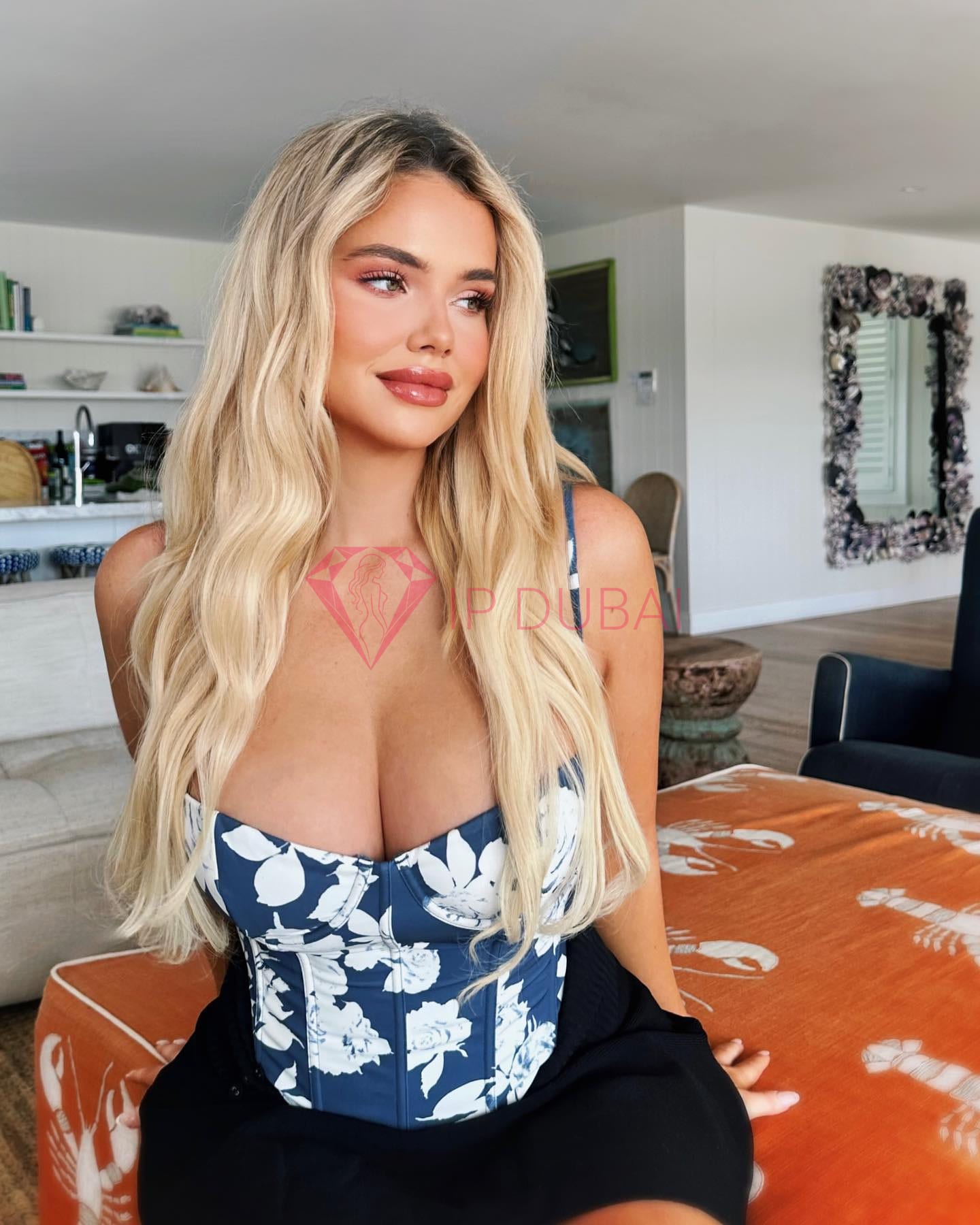 Estelle, 31, in JBR, Dubai, from AED 2,100 an hour, speaks English and French, 177 cm — photo 3 of 8
