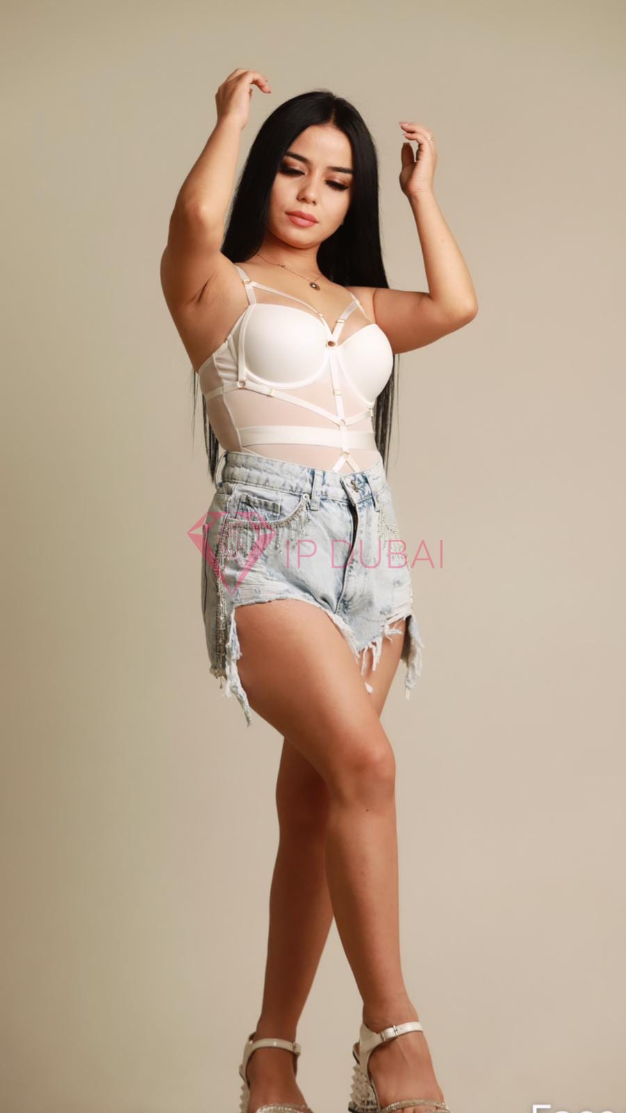 Samira, 26, Turkish, in Al Rashidiya, hourly rate from AED 1,450, outcall only, speaks Ukrainian and German