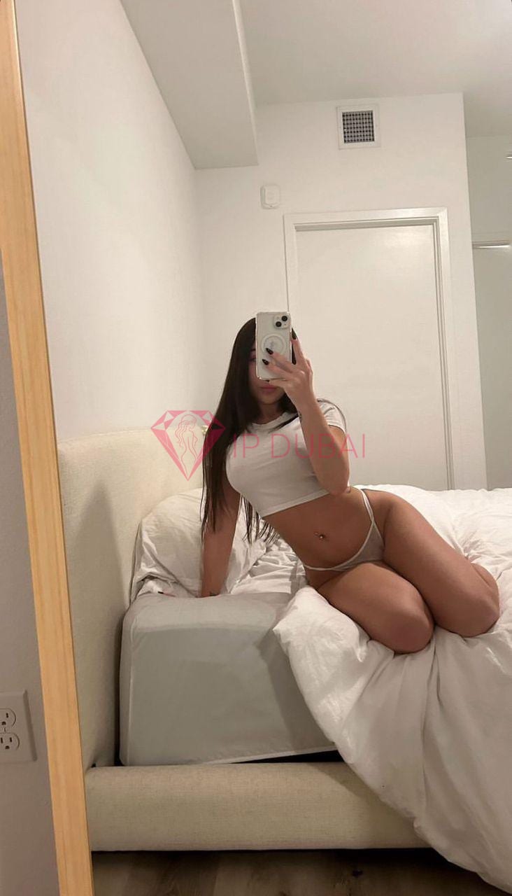 Anouk, 30, European, in Al Rashidiya, hourly rate from AED 1,100, incall and outcall