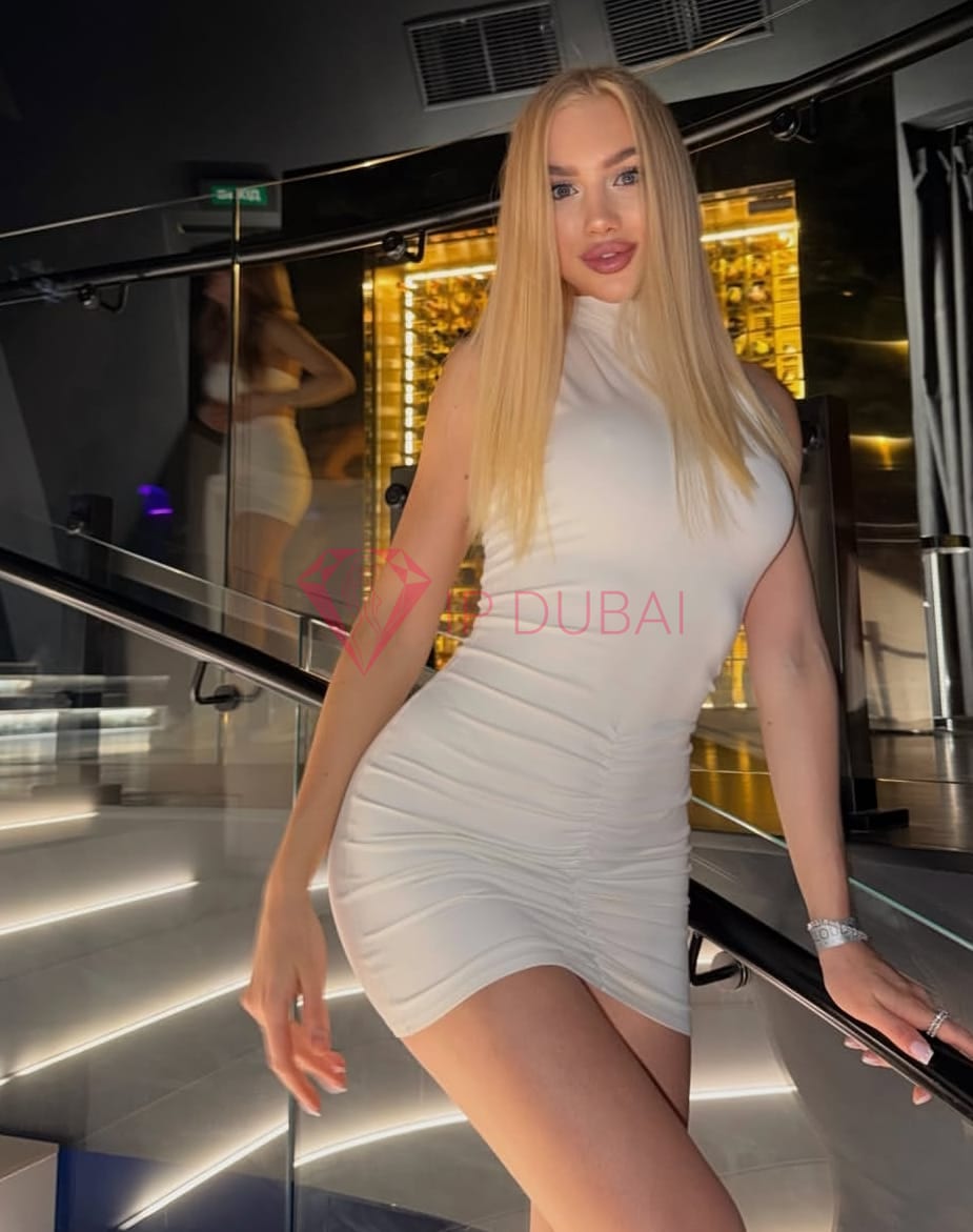 Anouk, 28, in Al Majaz, Sharjah, from AED 2,850 an hour, speaks English and Russian — photo 7 of 7