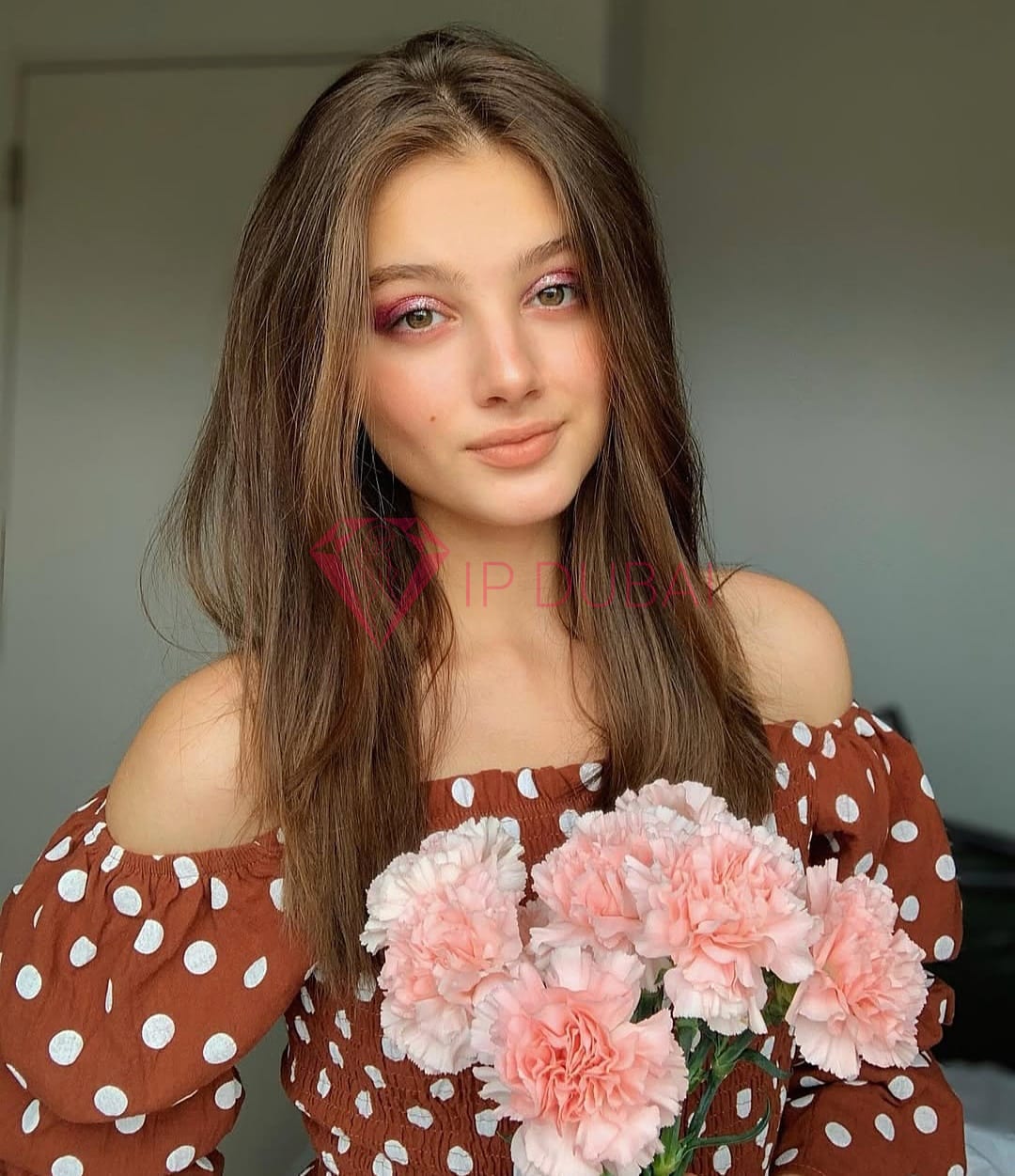 Magda, 29, in Silicon Oasis, Dubai, from AED 1,400 an hour, speaks English and French — photo 4 of 6