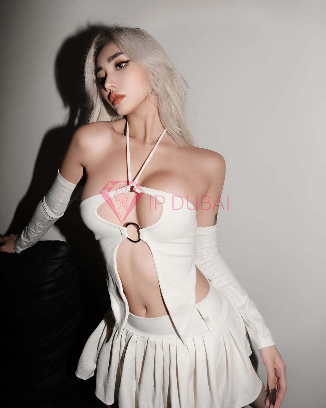 Zhen, 24, Asian, in International City, hourly rate from AED 3,200, outcall only