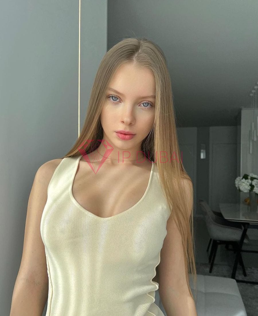 Petra, 26, European, in Al Mushrif, hourly rate from AED 3,050, incall and outcall