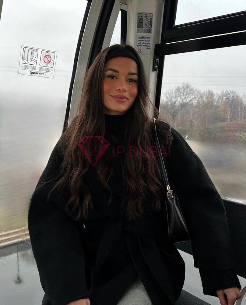Yara, 29, Turkish, in Bur Dubai, Dubai, from AED 1,700 an hour, speaks English, 168 cm — photo 4 of 10