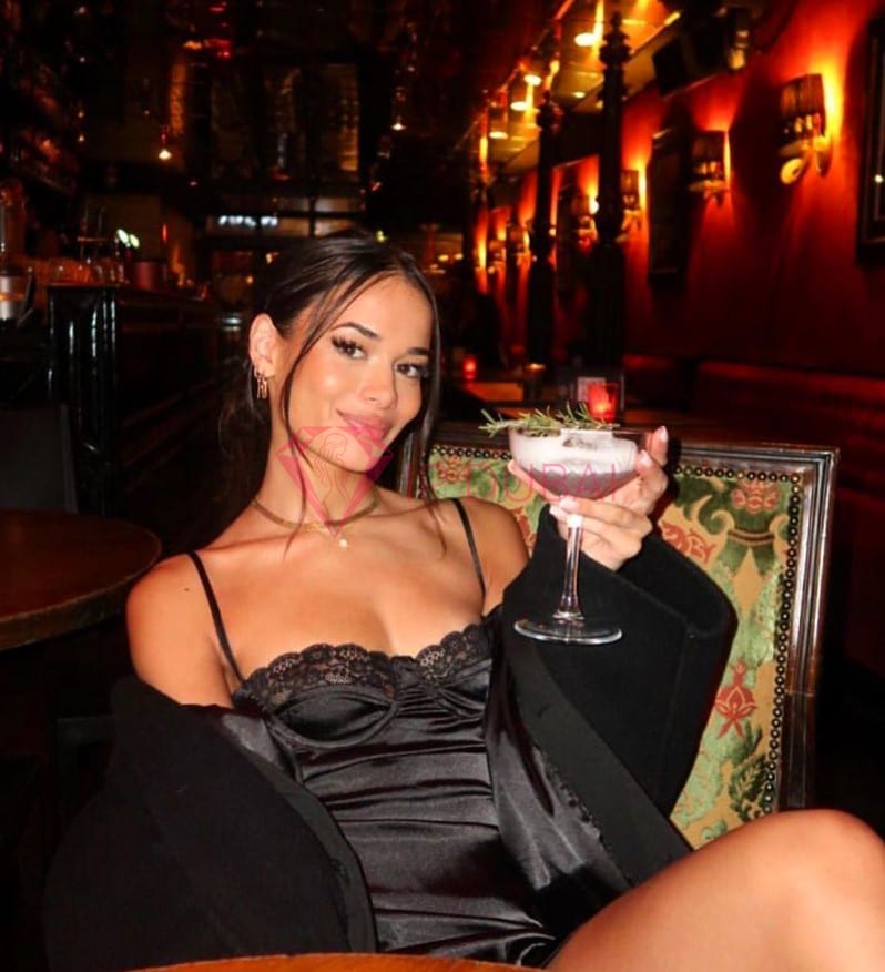 Yara, 29, Turkish, in Bur Dubai, Dubai, from AED 1,700 an hour, speaks English, 168 cm — photo 8 of 10
