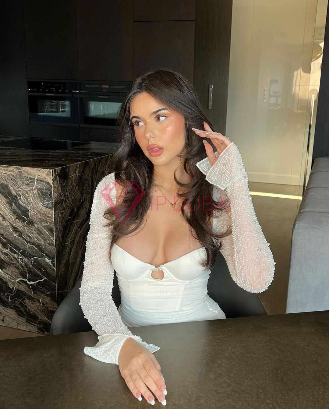 Lucie, 27, in Al Mushrif, Abu Dhabi, from AED 3,400 an hour, speaks English, 167 cm — photo 5 of 8