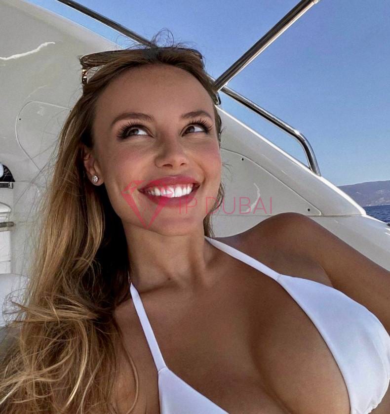 Helena, 30, in Karama, Dubai, from AED 1,800 an hour, speaks English, 170 cm — photo 9 of 10