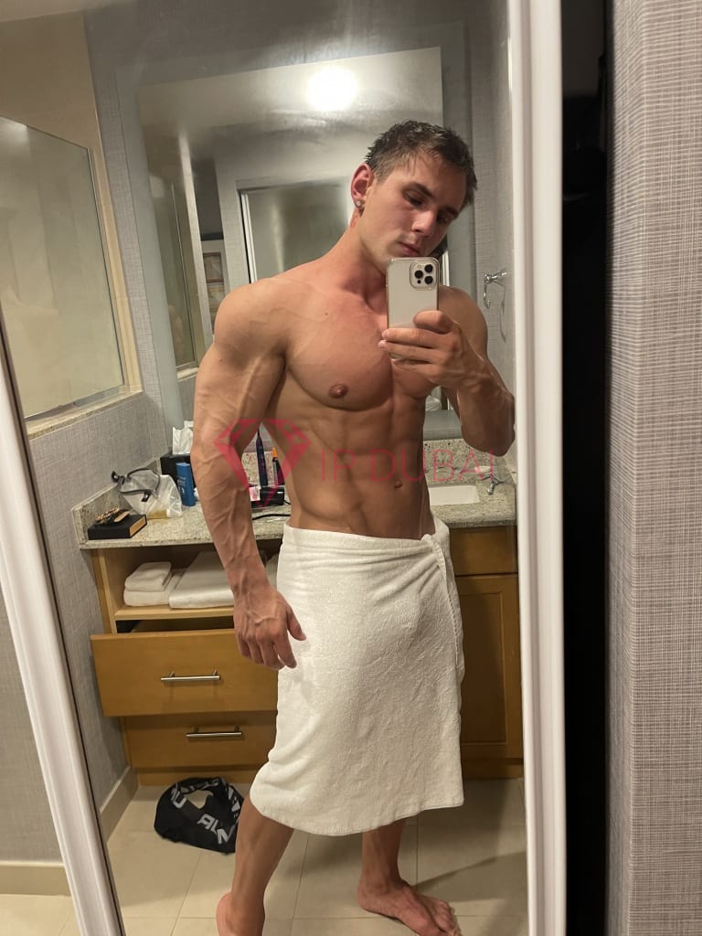 Andrei, 24, Russian, in Business Bay, Dubai, from AED 2,800 an hour, speaks Russian and English — photo 14 of 14