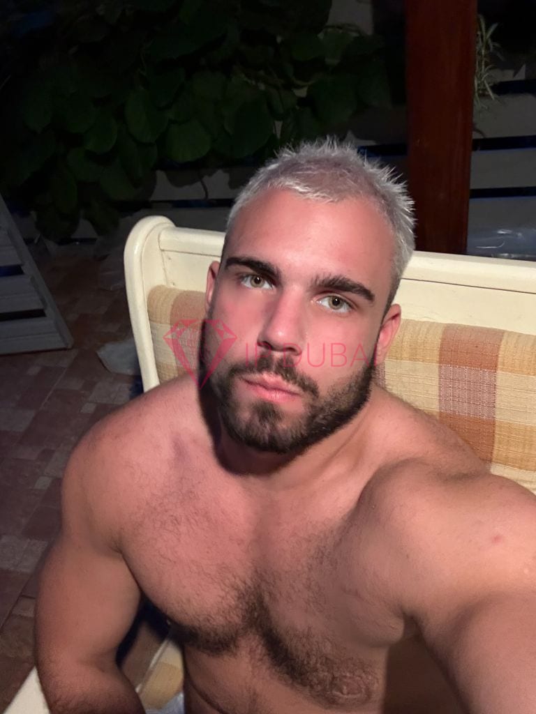 Timur, 24, Russian, in International City, Dubai, from AED 13,300 an hour, speaks Russian and English — photo 14 of 31