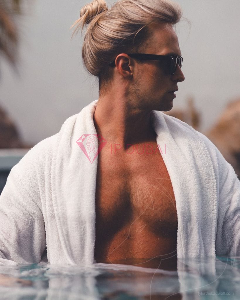 Danil, 36, Russian, in Al Mushrif, Abu Dhabi, from AED 12,200 an hour, speaks Russian and English — photo 3 of 17