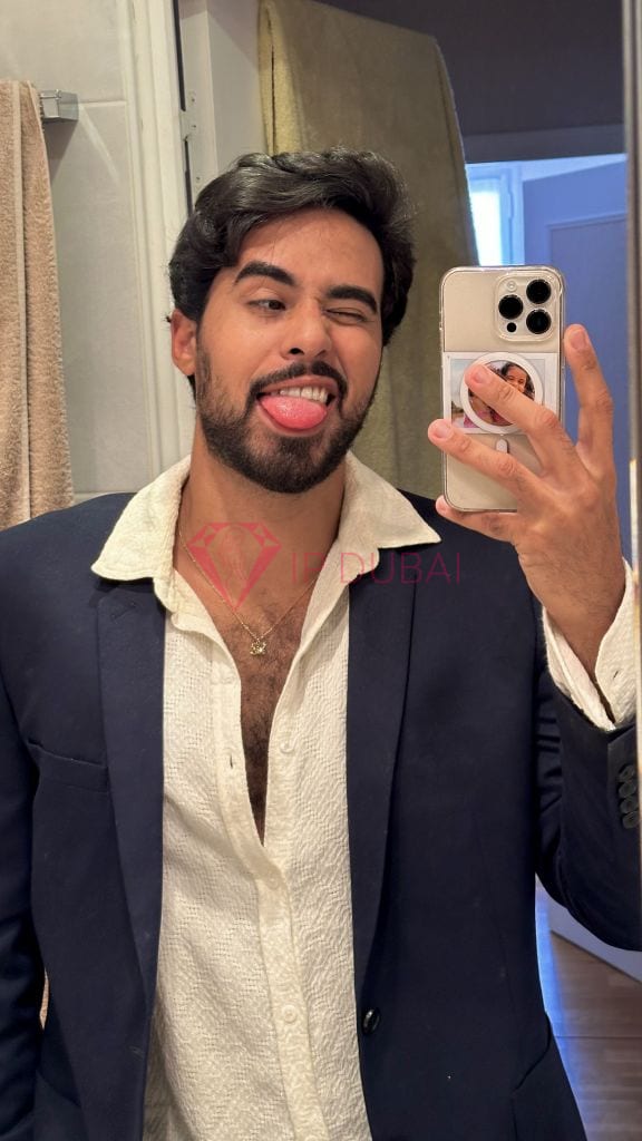 Joaquin, 25, Latina, in Corniche, Abu Dhabi, from AED 2,100 an hour, speaks Spanish and Portuguese — photo 9 of 46