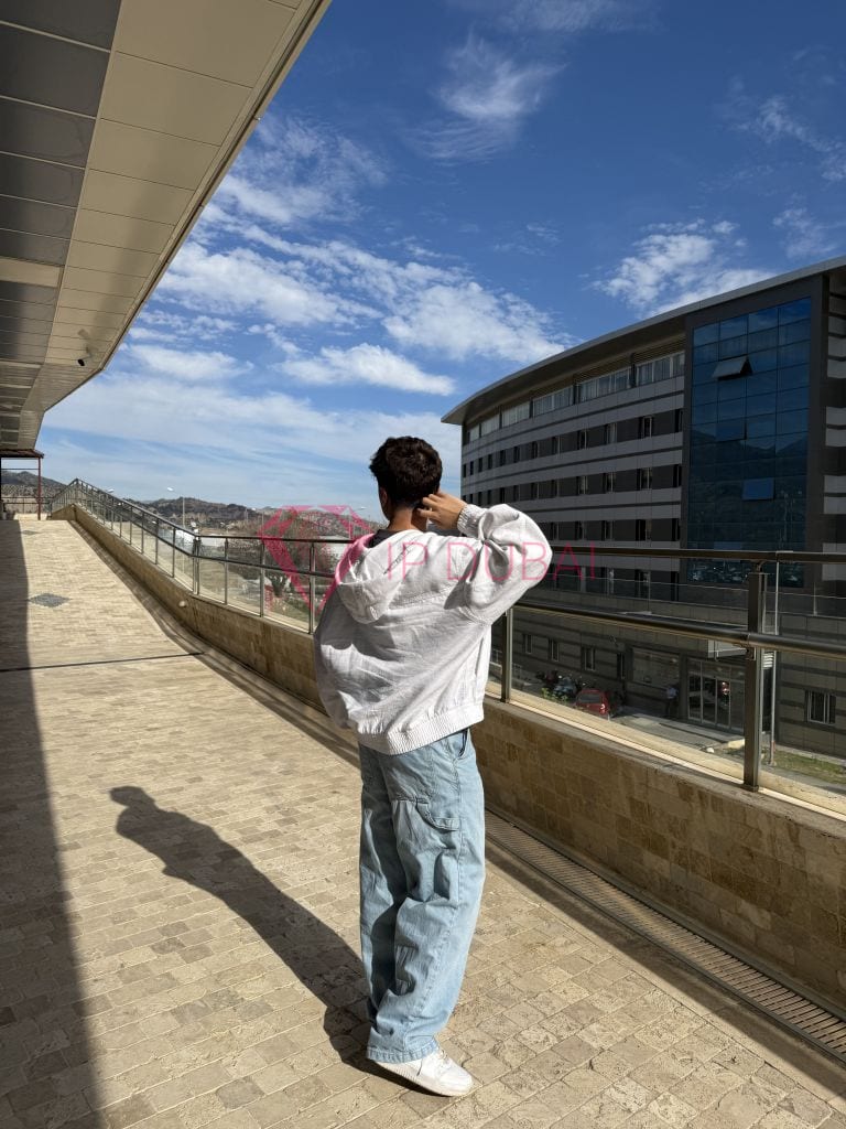 Bruno, 19, Latina, in Al Nuaimiya, Ajman, from AED 2,150 an hour, speaks Spanish and Portuguese — photo 12 of 41