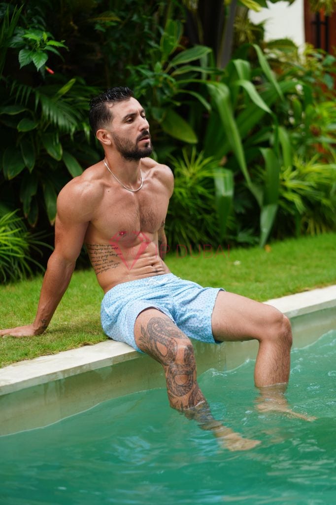 Leandro, 26, Latina, in Al Jurf, Ajman, from AED 2,700 an hour, speaks Spanish and Portuguese — photo 7 of 17