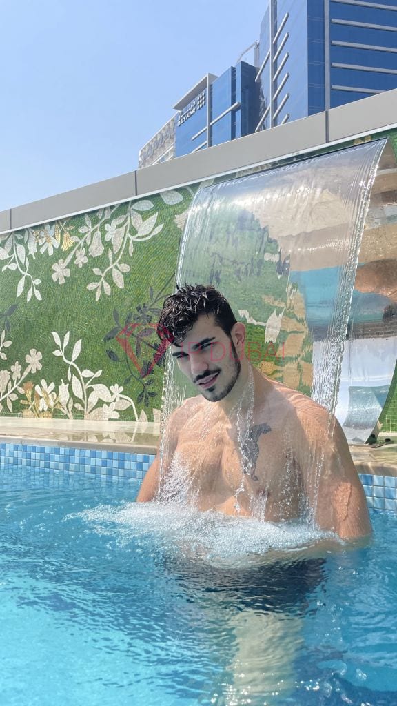 Ivan, 22, Russian, in Corniche Ajman, Ajman, from AED 2,300 an hour, speaks Russian and English — photo 8 of 27