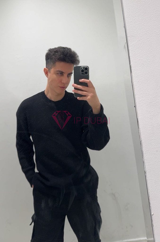 Dmitri, 20, Russian, in International City, Dubai, from AED 9,900 an hour, speaks Russian and English — photo 9 of 10