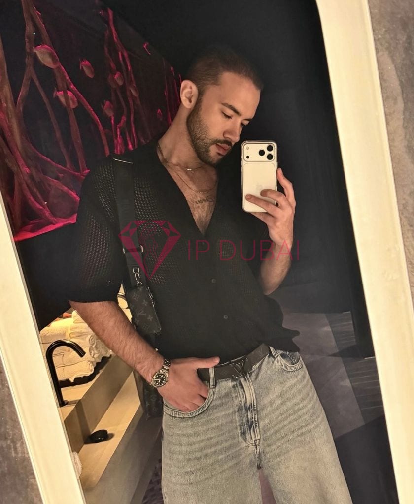Gabriel, 27, Latina, in Khor Fakkan, Fujairah, from AED 10,600 an hour, speaks Spanish and Portuguese — photo 8 of 19