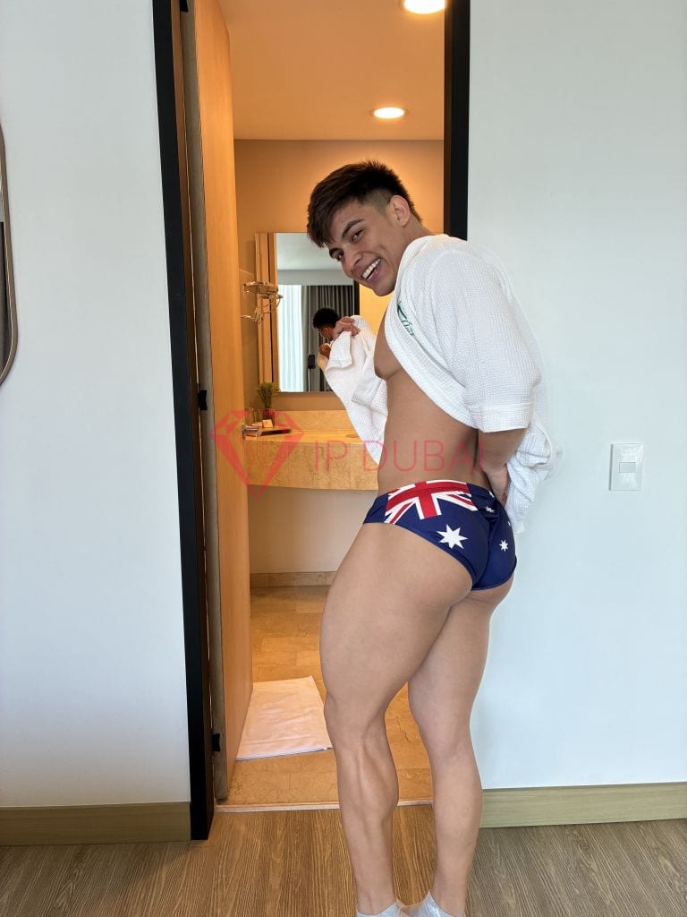Thiago, 20, Latina, in JVC, Dubai, from AED 2,950 an hour, speaks Spanish and Portuguese — photo 5 of 31