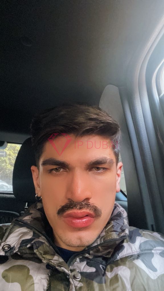 Camilo, 29, Latina, in Karama, Dubai, from AED 2,800 an hour, speaks Spanish and Portuguese — photo 7 of 55