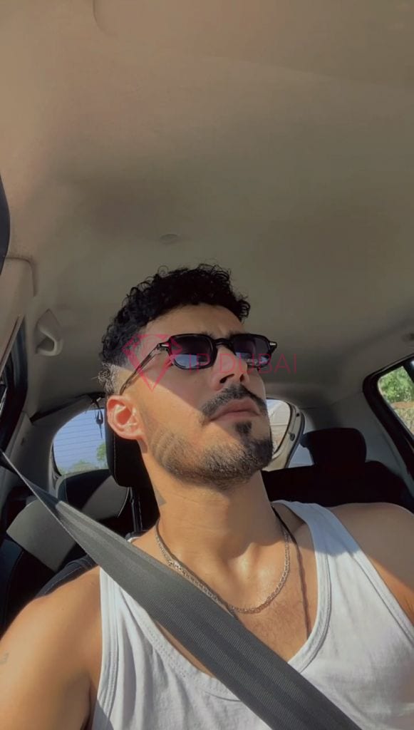 Rafael, 27, Latina, in Dibba, Fujairah, from AED 1,900 an hour, speaks Spanish and Portuguese — photo 9 of 18