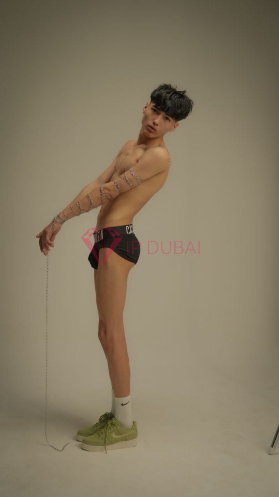 Ryo, 21, Asian, in JLT, Dubai, from AED 10,100 an hour, speaks Chinese and English — photo 5 of 21