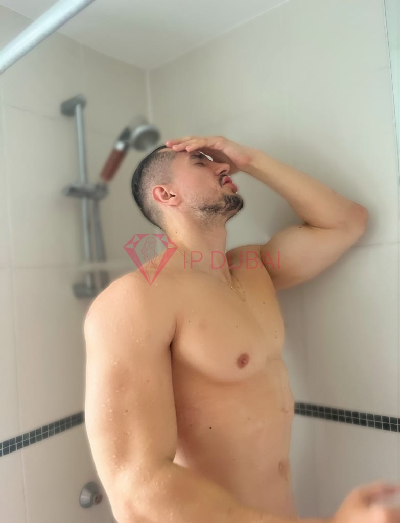 Ivan, 29, Russian, in Satwa, Dubai, from AED 2,200 an hour, speaks Russian and English — photo 28 of 41