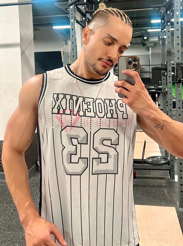 Ivan, 29, Russian, in Satwa, Dubai, from AED 2,200 an hour, speaks Russian and English — photo 31 of 41
