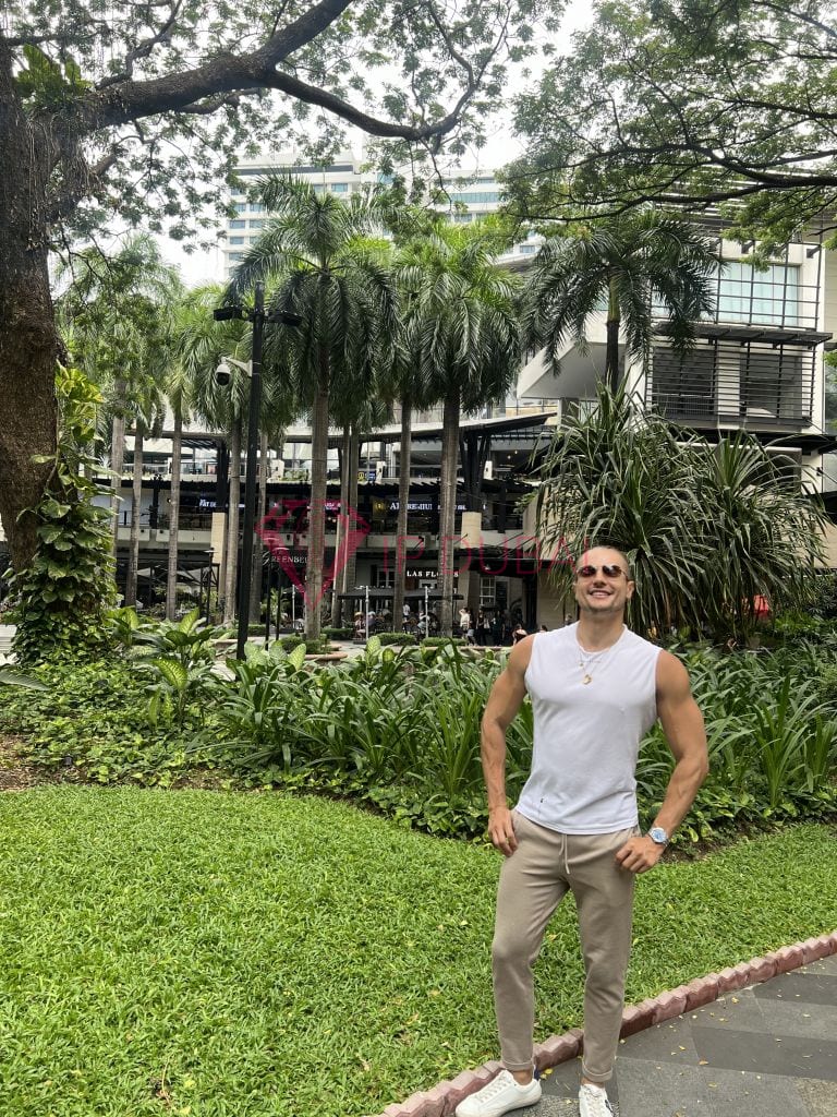 Ivan, 29, Russian, in Satwa, Dubai, from AED 2,200 an hour, speaks Russian and English — photo 4 of 41