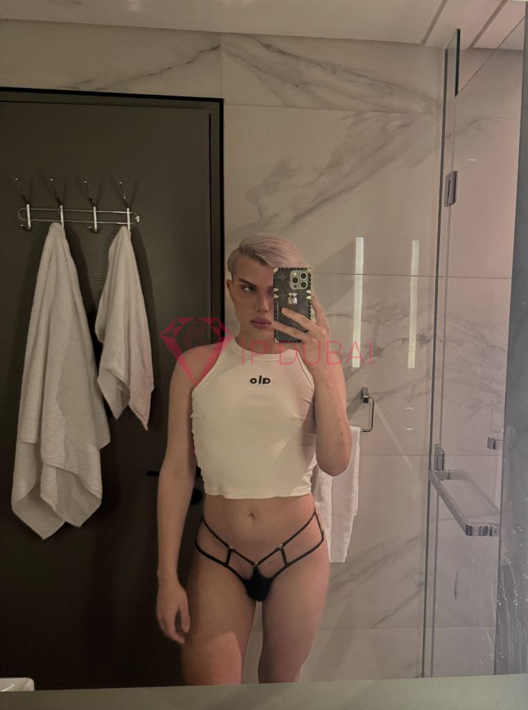 Lucas, 19, Latina, in Khalifa City, Abu Dhabi, from AED 11,200 an hour, speaks Spanish and Portuguese — photo 11 of 24