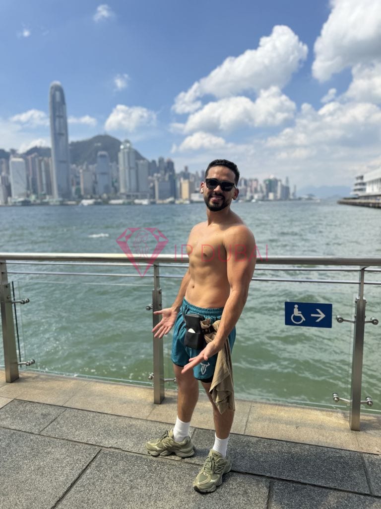 Andres, 24, Latina, in Al Nahda Dubai, Dubai, from AED 9,200 an hour, speaks Spanish and Portuguese — photo 11 of 32