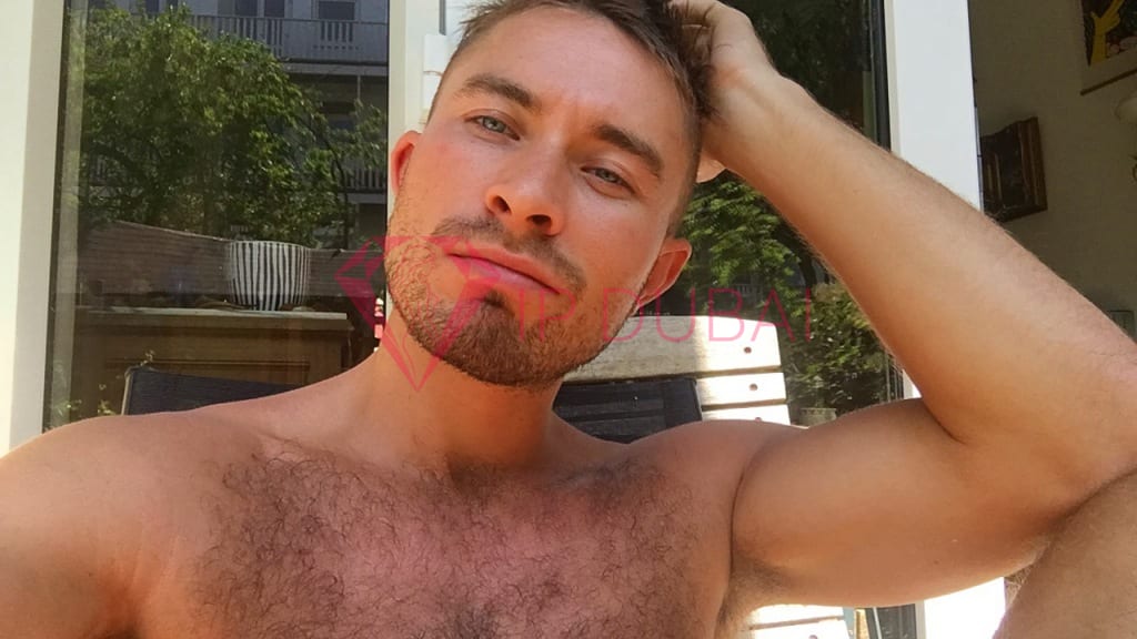 Eduardo, 26, Latina, in Marina, Dubai, from AED 2,850 an hour, speaks Spanish and Portuguese — photo 10 of 23