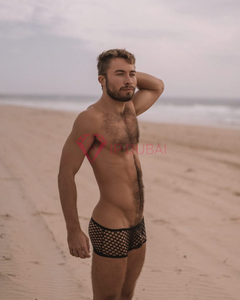 Eduardo, 26, Latina, in Marina, Dubai, from AED 2,850 an hour, speaks Spanish and Portuguese — photo 16 of 23
