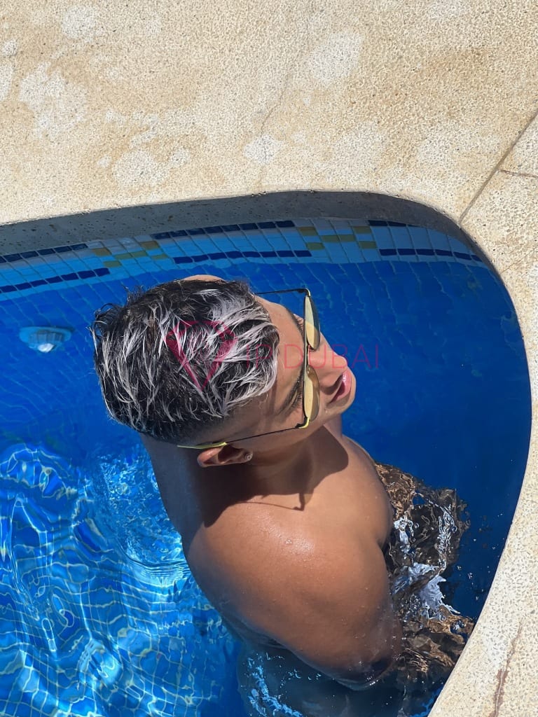 Pablo, 25, Latina, in JBR, Dubai, from AED 2,850 an hour, speaks Spanish and Portuguese — photo 40 of 41