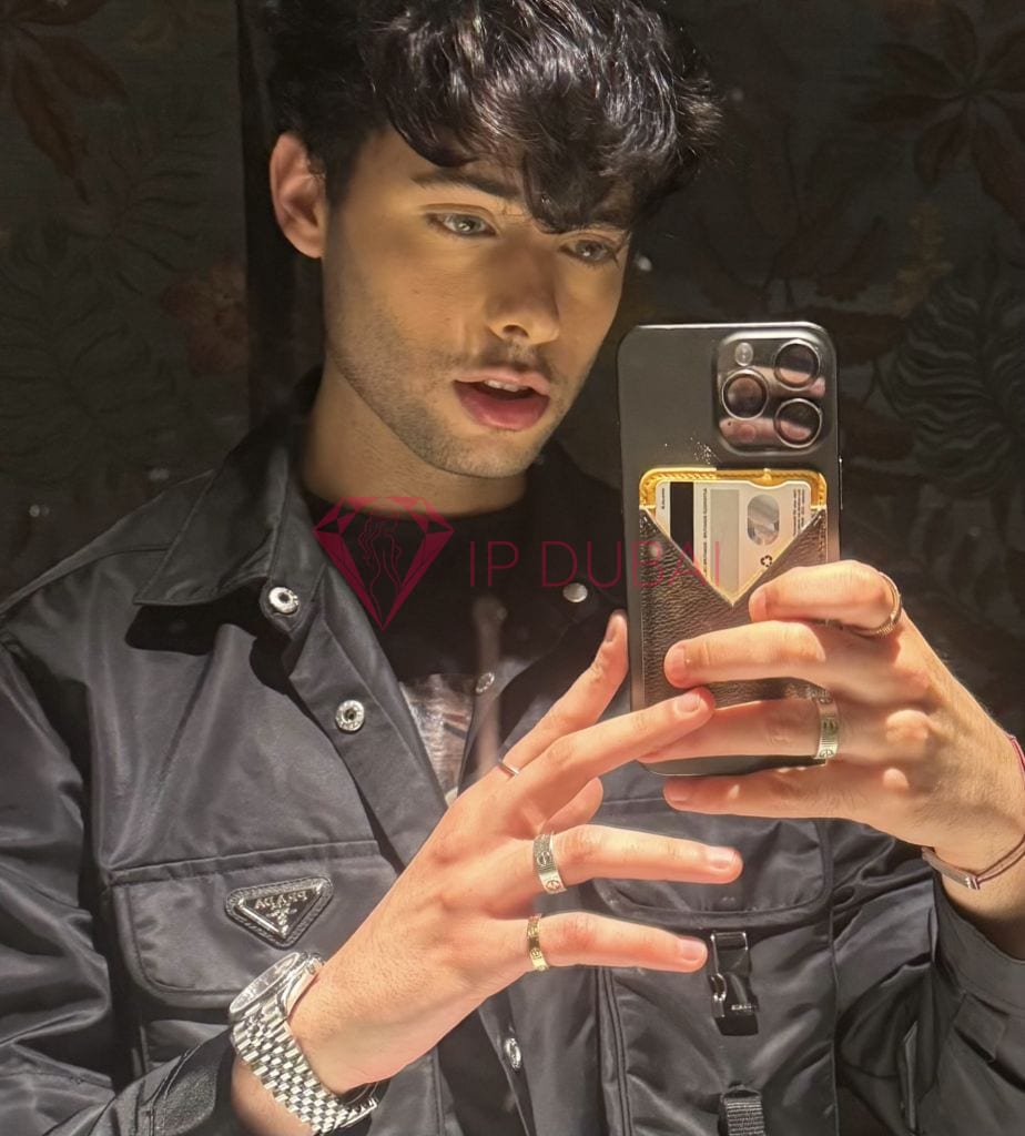 Bruno, 21, Latina, in JVC, Dubai, from AED 2,800 an hour, speaks Spanish and Portuguese — photo 10 of 52
