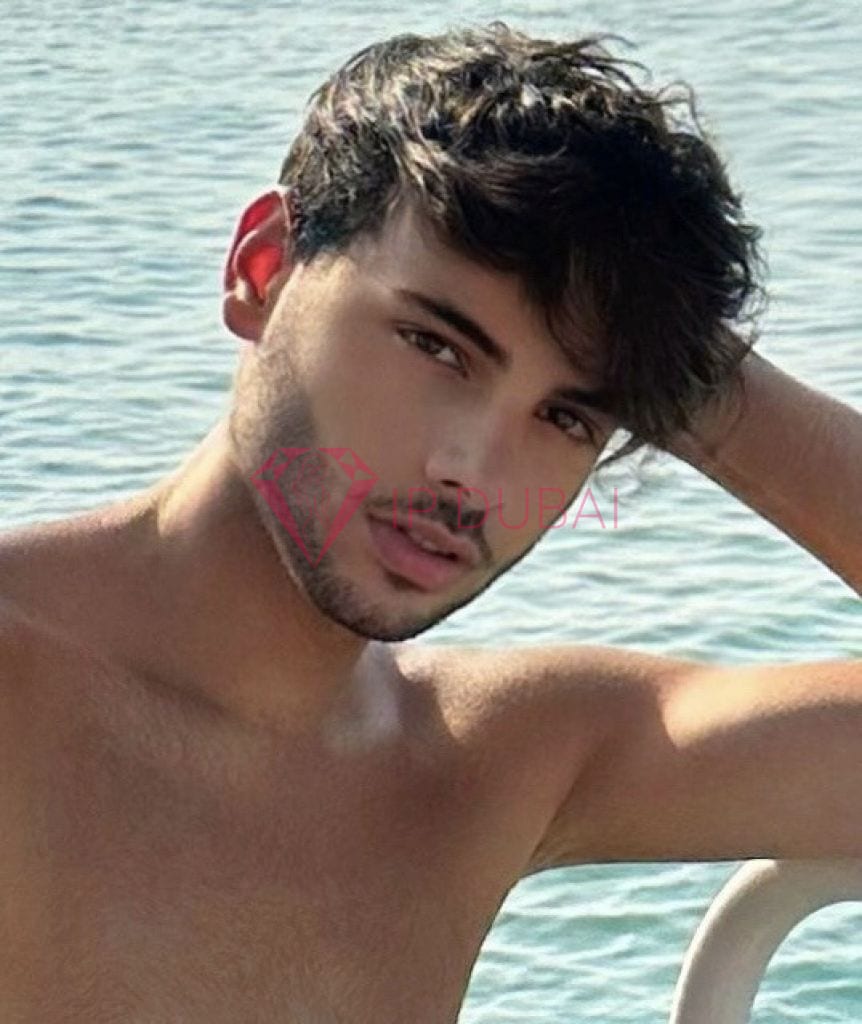 Bruno, 21, Latina, in JVC, Dubai, from AED 2,800 an hour, speaks Spanish and Portuguese — photo 16 of 52