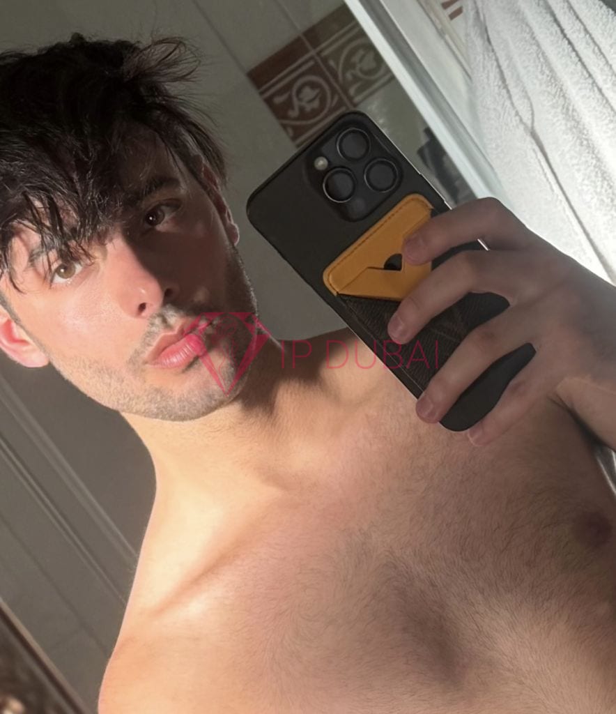 Bruno, 21, Latina, in JVC, Dubai, from AED 2,800 an hour, speaks Spanish and Portuguese — photo 45 of 52