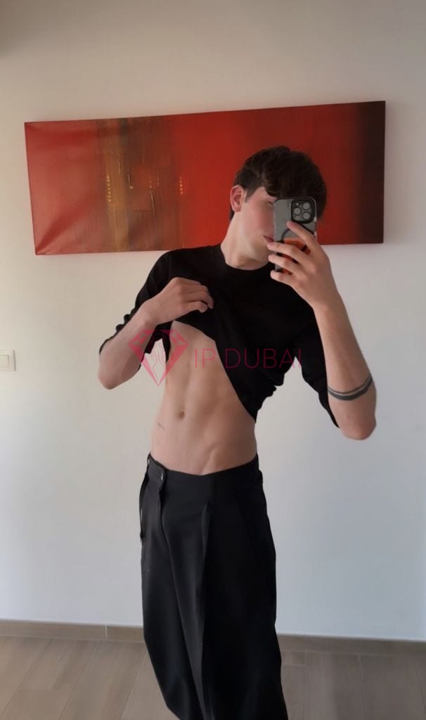 Ilya, 21, Russian, in Downtown, Dubai, from AED 9,700 an hour, speaks Russian and English — photo 22 of 33