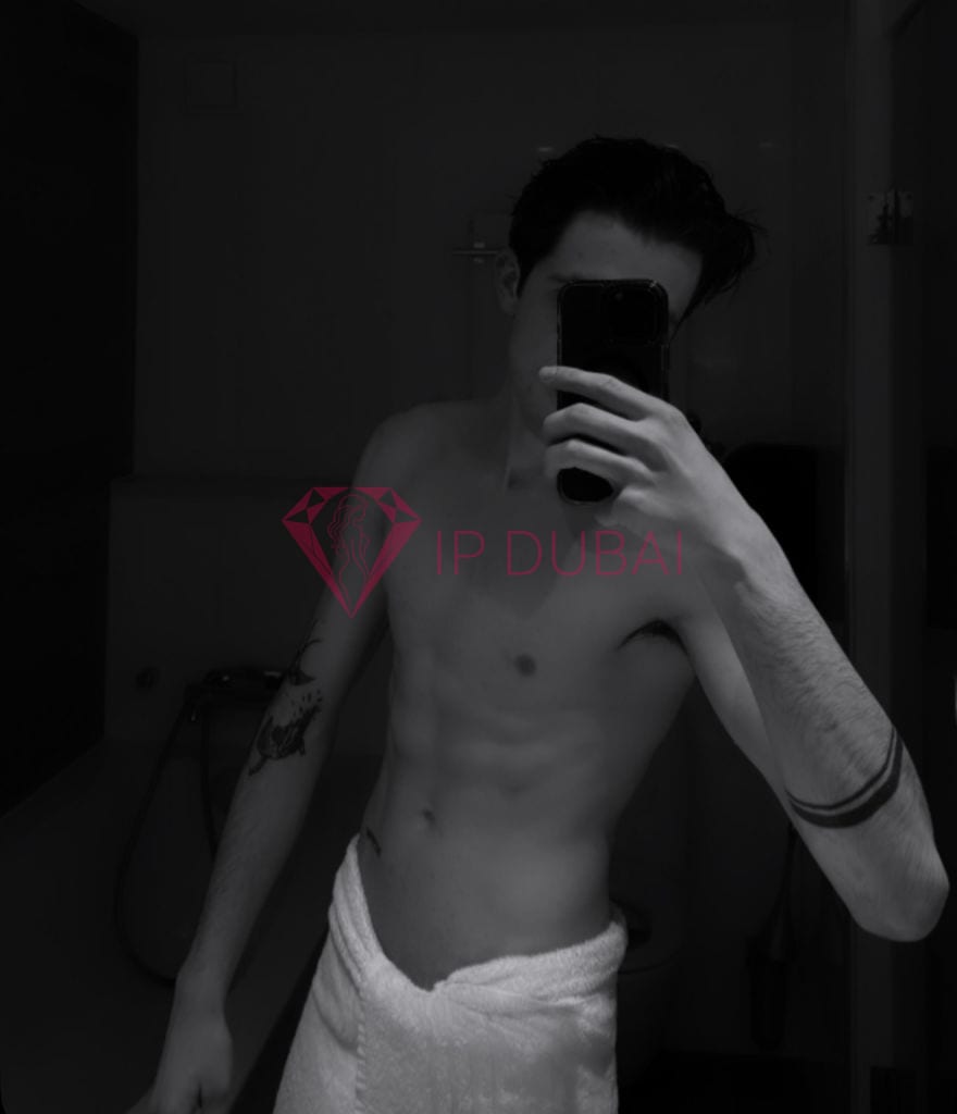 Ilya, 21, Russian, in Downtown, Dubai, from AED 9,700 an hour, speaks Russian and English — photo 24 of 33