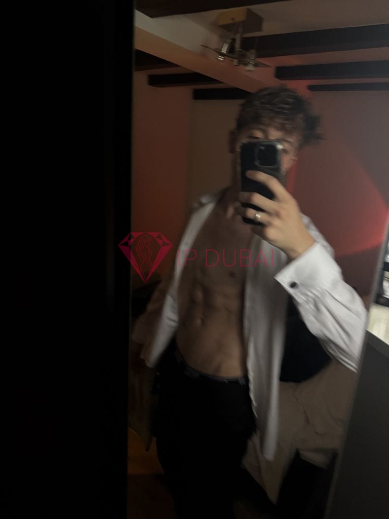 Ilya, 21, Russian, in Downtown, Dubai, from AED 9,700 an hour, speaks Russian and English — photo 25 of 33