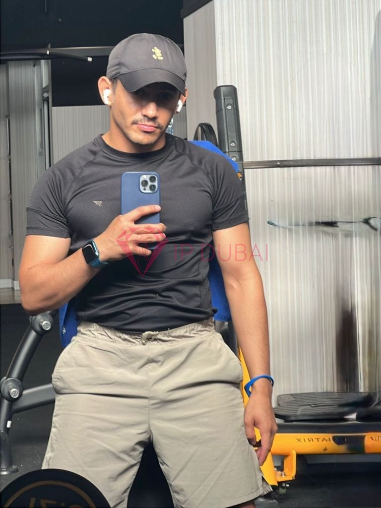 Joaquin, 29, Latina, in Al Majaz, Sharjah, from AED 2,200 an hour, speaks Spanish and Portuguese — photo 4 of 9