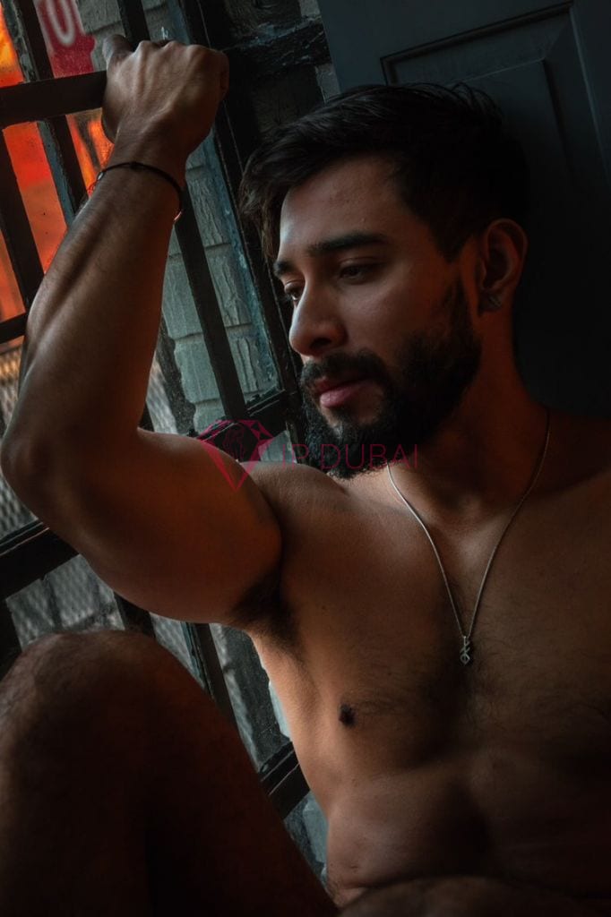 Vicente, 26, Latina, in Bur Dubai, Dubai, from AED 2,650 an hour, speaks Spanish and Portuguese — photo 11 of 32